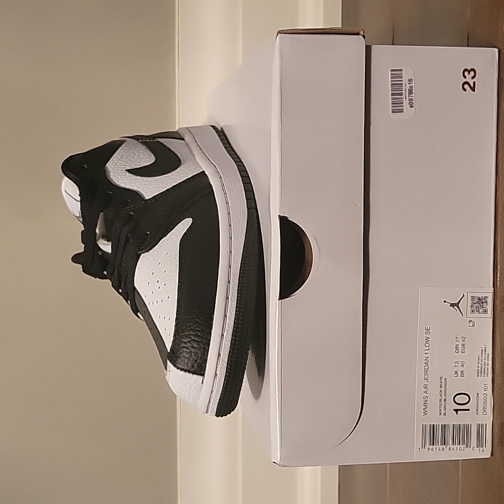 Air Jordan 1 LOW SE